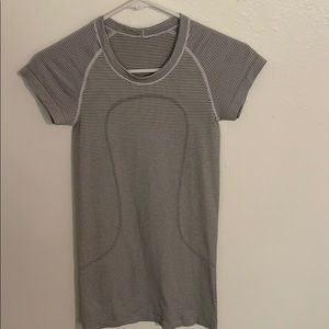 Lululemon swiftly tech t shirt